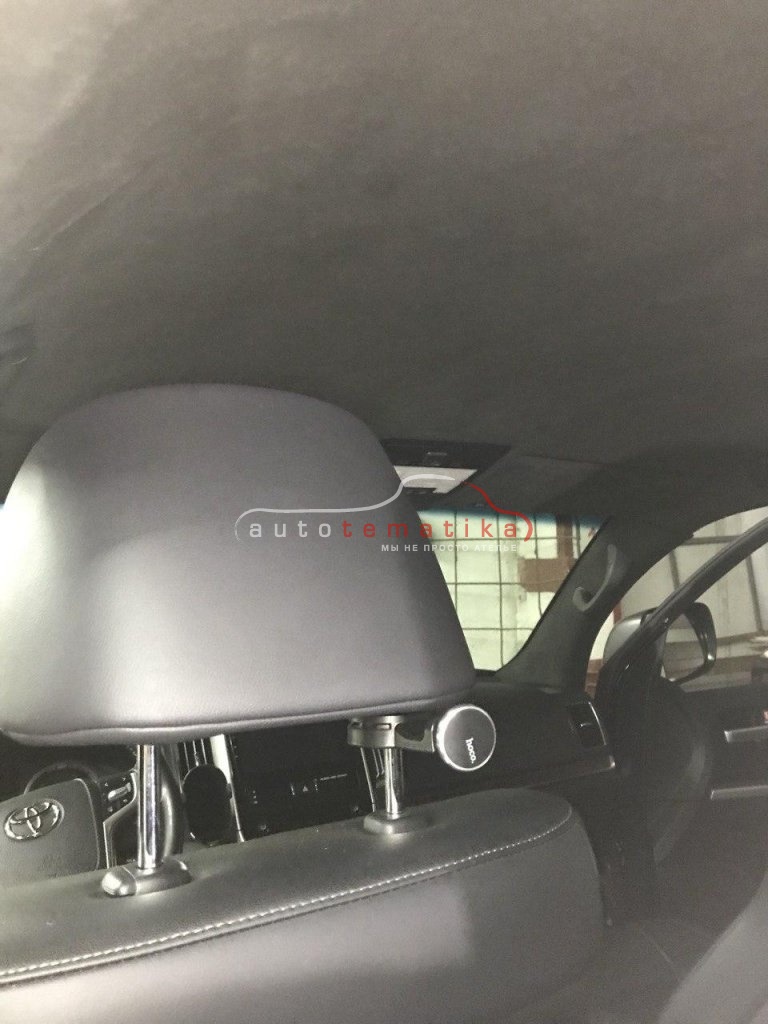 Перетяжка потолка автомобиля Тойота Ленд Крузер 200 в алькантару